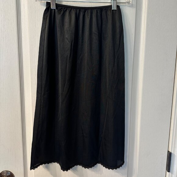 Warner's Other - Warner's | VTG Perfect Measure Small 26" Black Nylon Half Slip Skirt Lace Trim